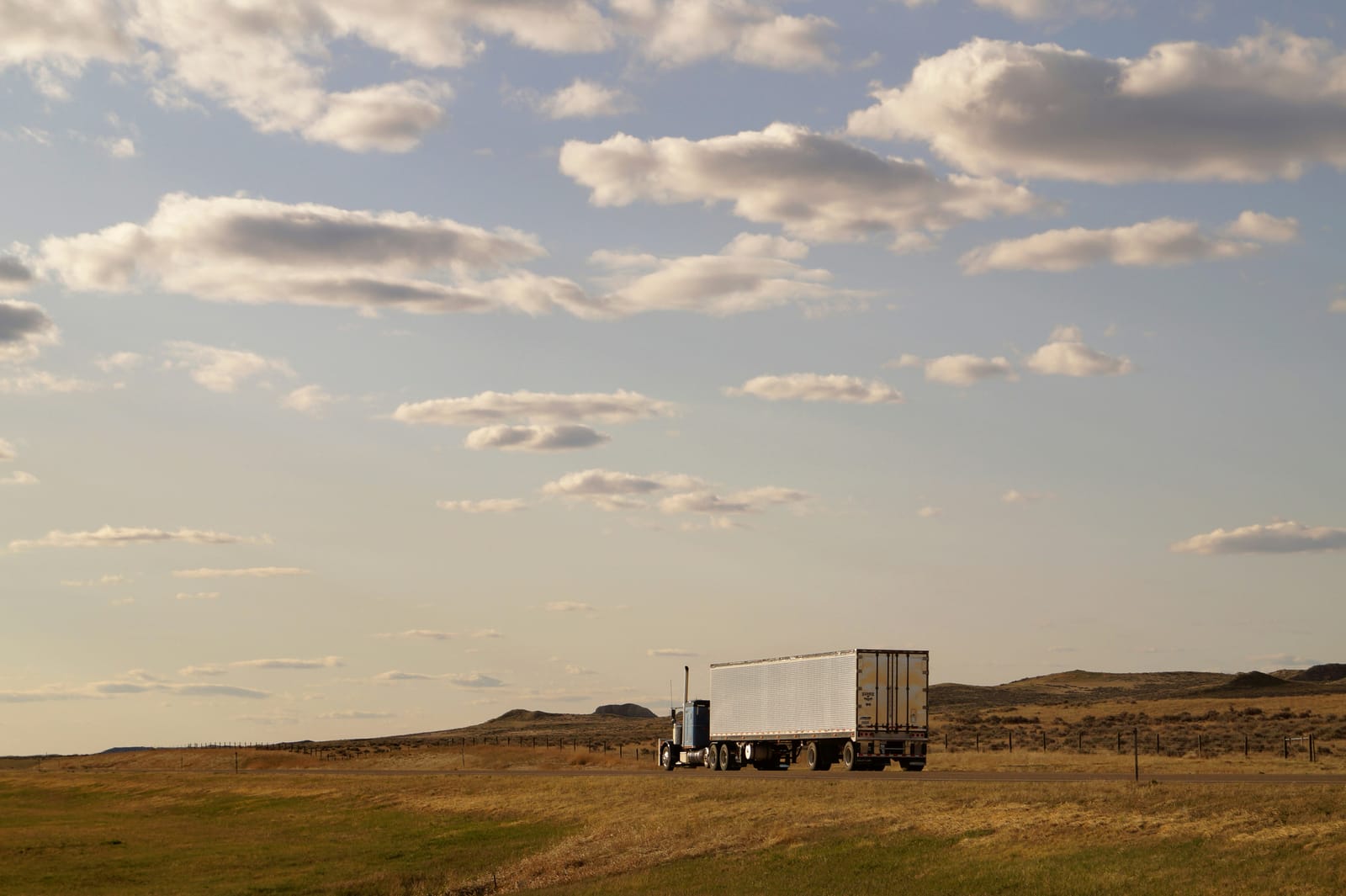 Semi-truck on the open US plains